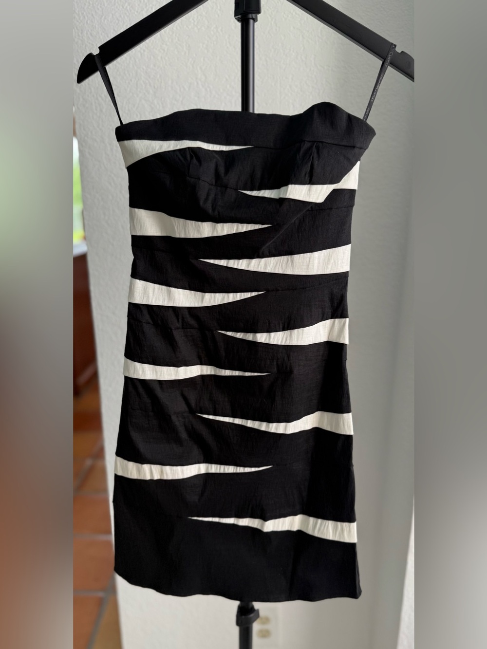 Jessica McClintock Strapless Black and White Zebra Abstract Mini Dress Size 2